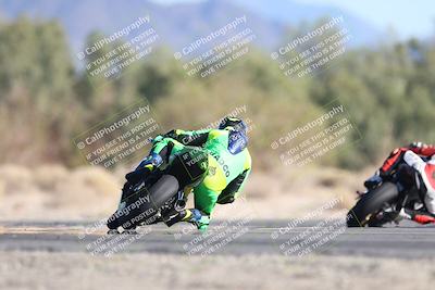 media/Dec-07-2025-CVMA (Sun) [[3e7d2de5dc]]/Race 12- Formula 40 MW and LW/